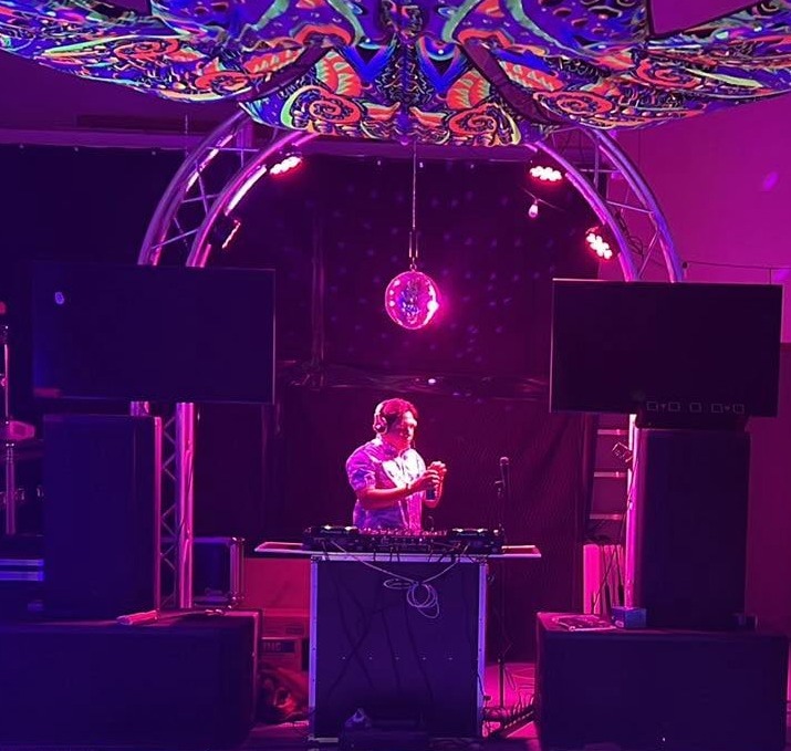Pioneer CDJ 2000 NXS2 and DJM900 NSX2 Mixer Rental San Diego 